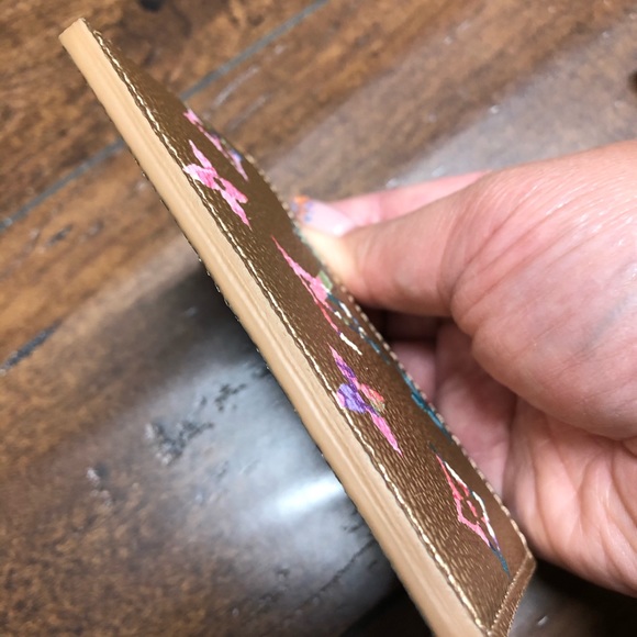 Louis Vuitton Card Case - Picture 4 of 7
